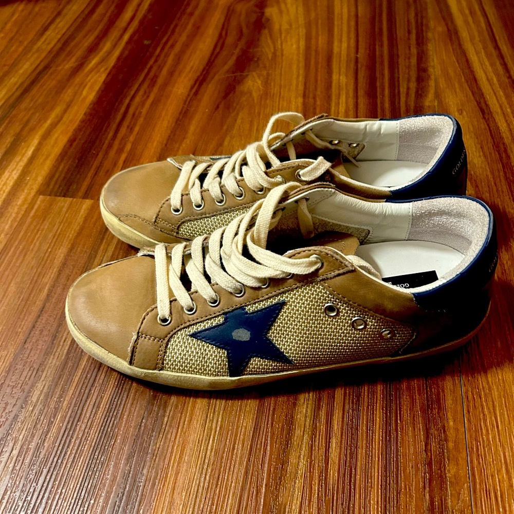 Golden goose men’s shoes. Size 42.